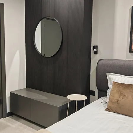 Apartment александровска *